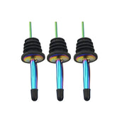 Lot de 3 becs verseurs cocktail iridescents avec embout en caoutchouc noir, présentés sur fond blanc