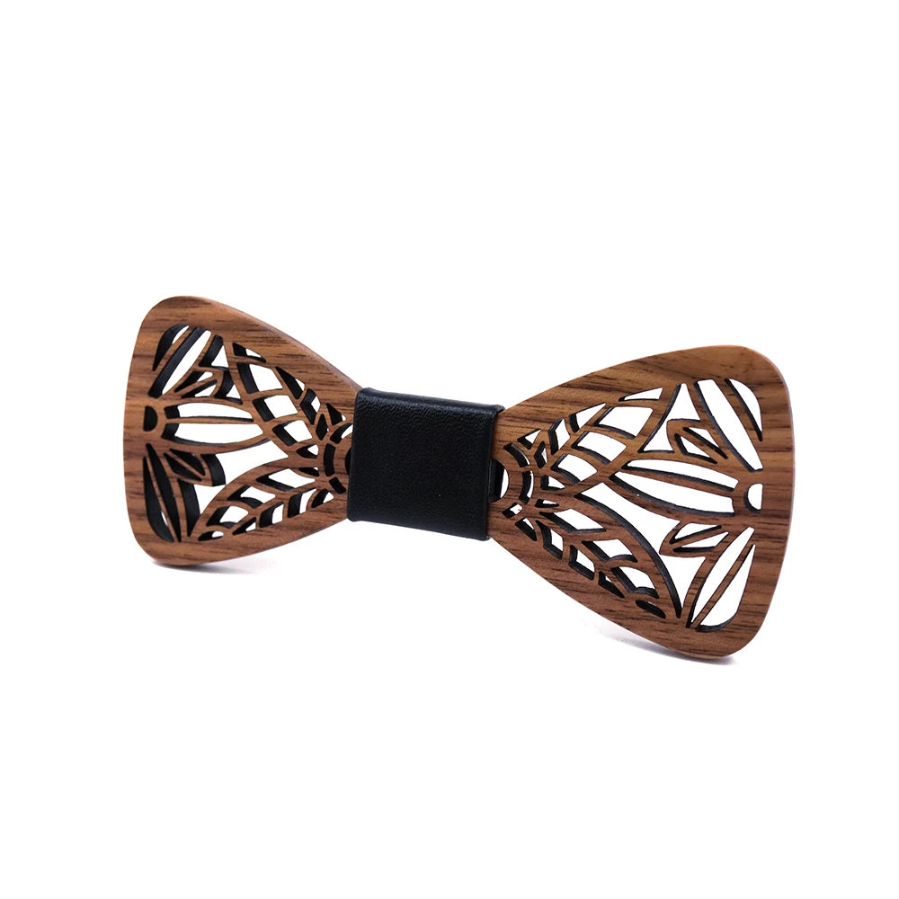 Nœuds papillon en bois à motif de feuilles