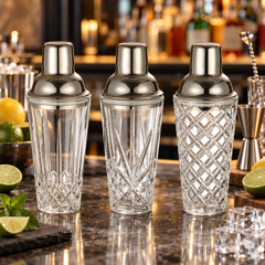 Shaker à Cocktail en Verre - mise en scène bar