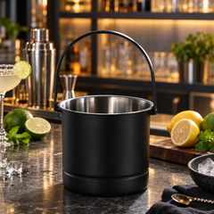 Seau à Glace en Inox Noir - mise en scène bar