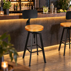 Set de 2 Tabourets de Bar Réglables en Hauteur - mise en scène bar