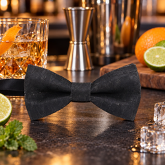 Nœud Papillon Noir en Liège Élégant - mise en scène bar