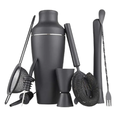 Kit cocktail débutant complet : shaker, doseur, passoires, pilon et cuillère à mélange noirs sur fond transparent