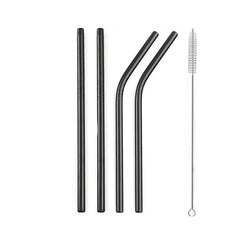 Jeu de 4 pailles en métal courtes noires avec goupillon de nettoyage sur fond blanc