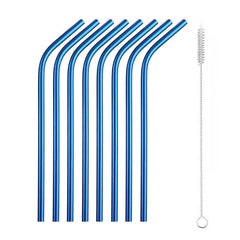 Lot de 8 pailles cocktail courbées en inox bleu avec brosse de nettoyage sur fond blanc.