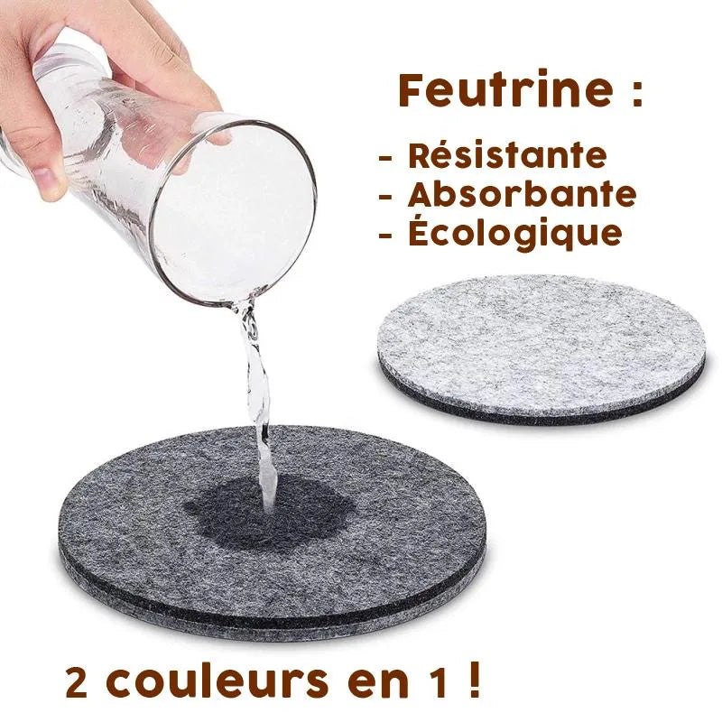 Démonstration du pouvoir absorbant du sous-verre en feutrine : de l'eau versée d'un verre s'infiltre dans le tissu, avec le texte Résistante, Absorbante, Écologique.