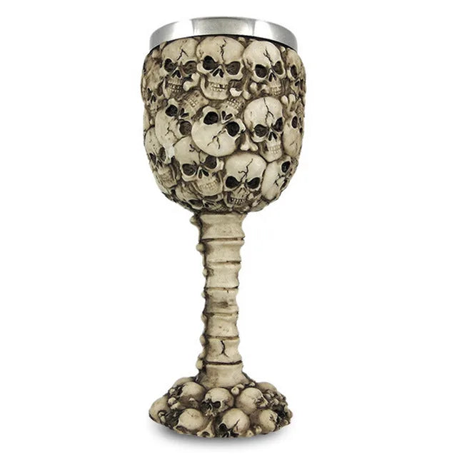 Verre à cocktail Tête de Mort vu de face, packshot sur fond blanc
