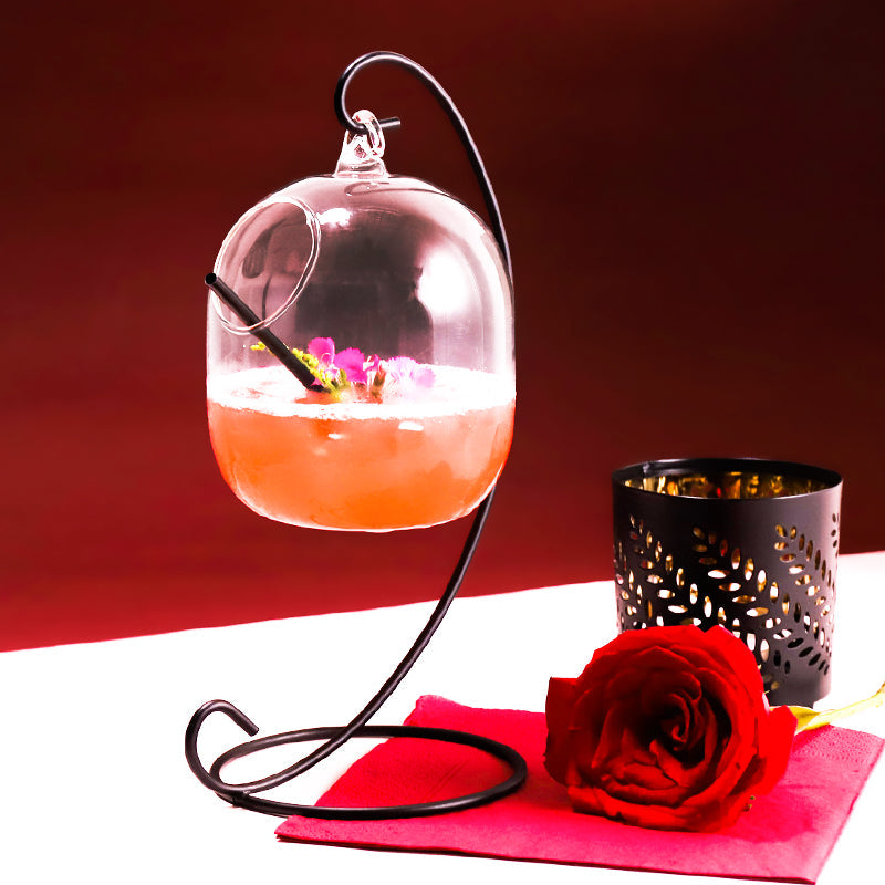 Verre a Cocktail Suspendu